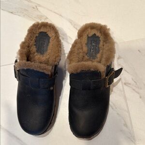 Cozy Black and Brown Clogs